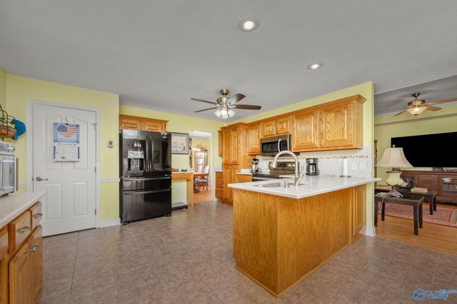 61 Old Mill Way, Fayetteville, TN 37334