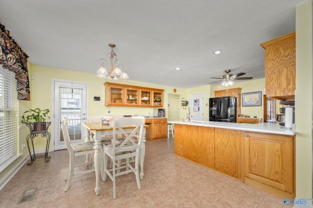 61 Old Mill Way, Fayetteville, TN 37334