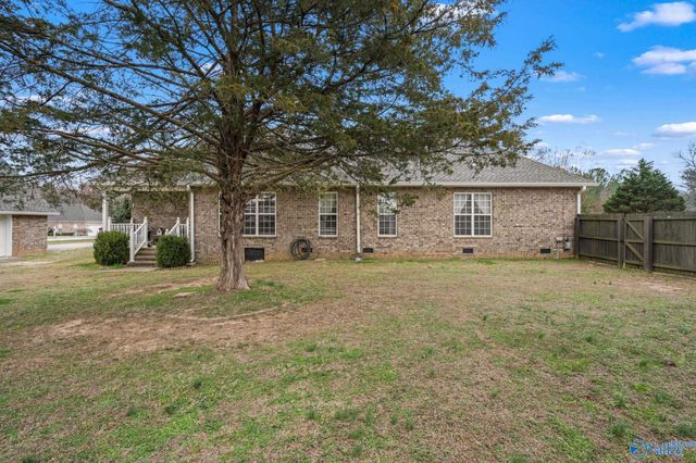 61 Old Mill Way, Fayetteville, TN 37334