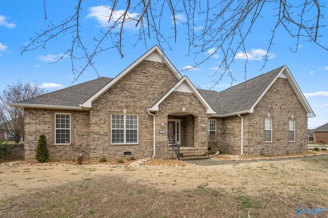 61 Old Mill Way, Fayetteville, TN 37334