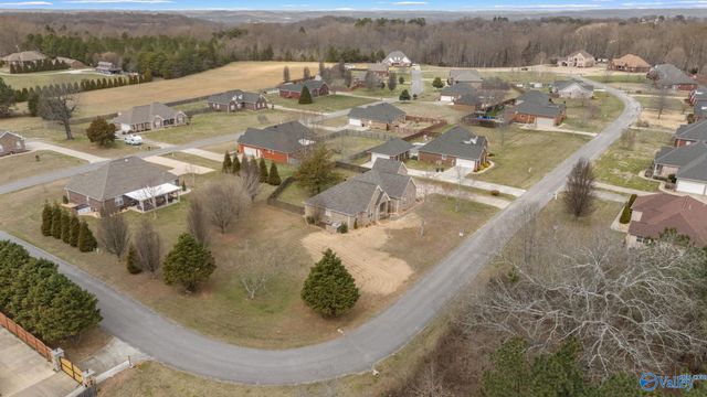 61 Old Mill Way, Fayetteville, TN 37334