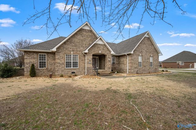 61 Old Mill Way, Fayetteville, TN 37334
