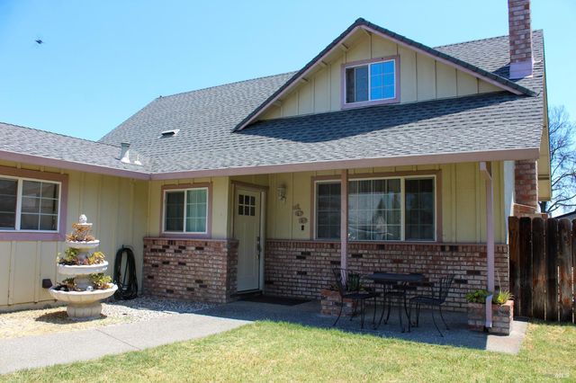 109 KEARNEY Way, Vacaville, CA 95687