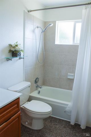 109 KEARNEY Way, Vacaville, CA 95687