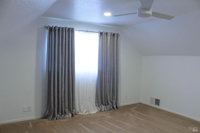 109 KEARNEY Way, Vacaville, CA 95687