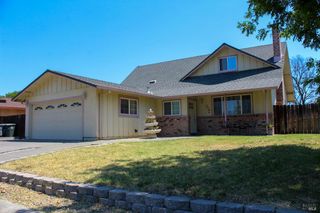 109 KEARNEY Way, Vacaville, CA 95687