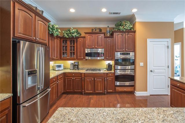 3344 Indian Hawthorne Ridge SW, Gainesville, GA 30504