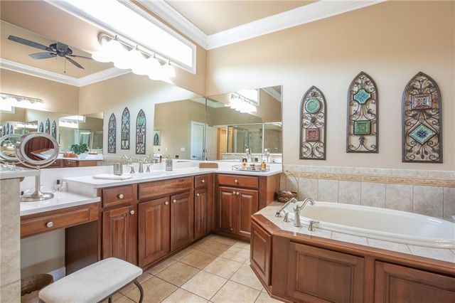 3344 Indian Hawthorne Ridge SW, Gainesville, GA 30504