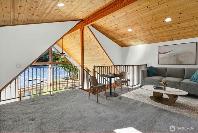 30 E Weymouth Place, Shelton, WA 98584