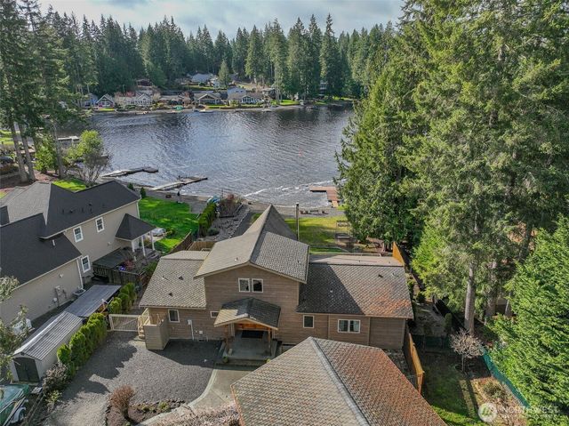 30 E Weymouth Place, Shelton, WA 98584