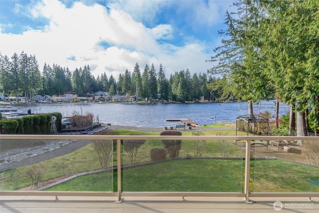 30 E Weymouth Place, Shelton, WA 98584