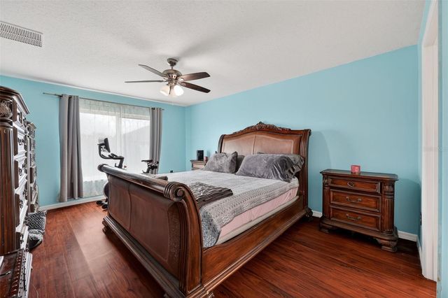 566 SW SEA HOLLY TERRACE, Port St Lucie, FL 34984