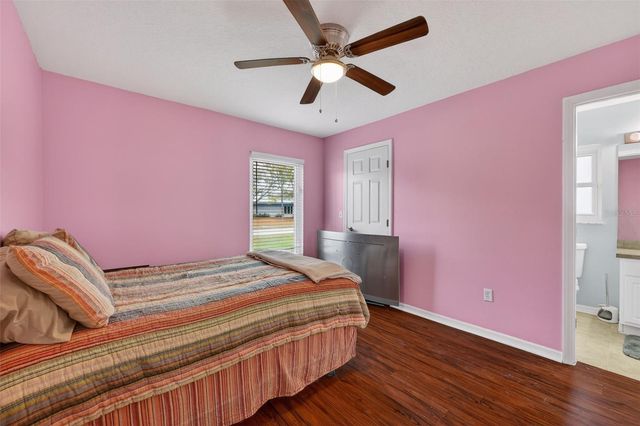 566 SW SEA HOLLY TERRACE, Port St Lucie, FL 34984