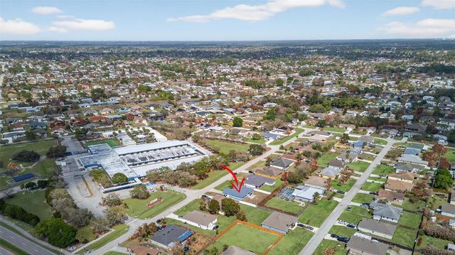 566 SW SEA HOLLY TERRACE, Port St Lucie, FL 34984