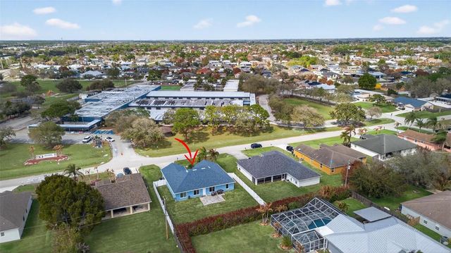 566 SW SEA HOLLY TERRACE, Port St Lucie, FL 34984