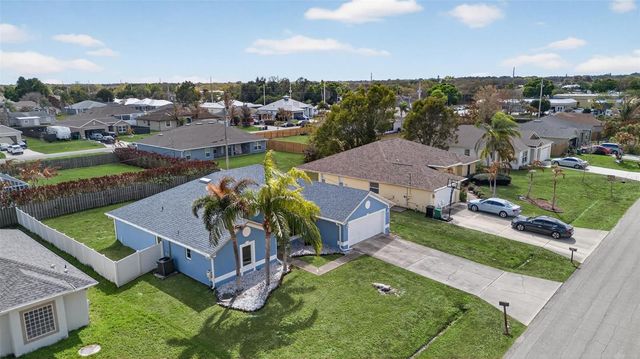 566 SW SEA HOLLY TERRACE, Port St Lucie, FL 34984