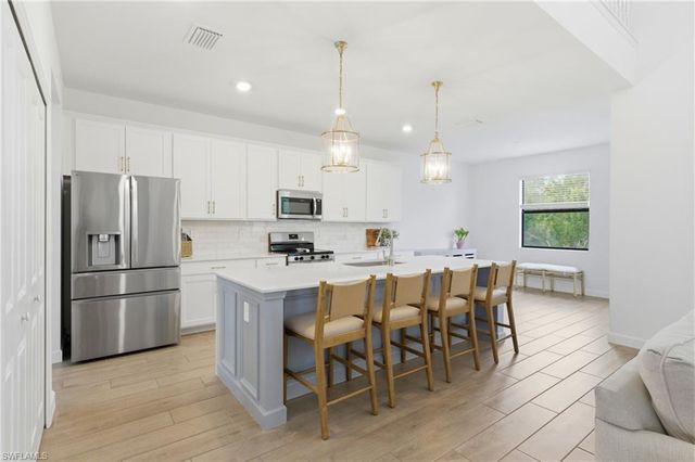 10984 Elmtree LOOP, Fort Myers, FL 33913