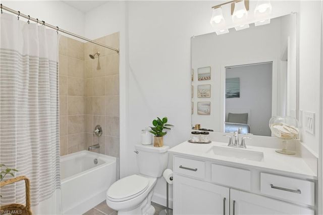 10984 Elmtree LOOP, Fort Myers, FL 33913