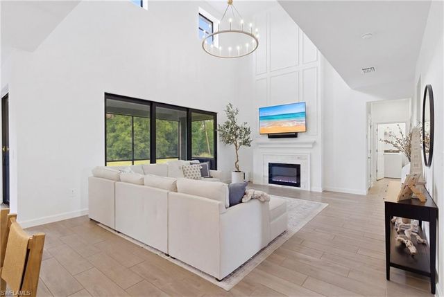 10984 Elmtree LOOP, Fort Myers, FL 33913