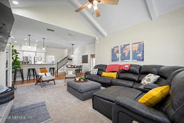 586 THORNWOOD Lane, Orange Park, FL 32073