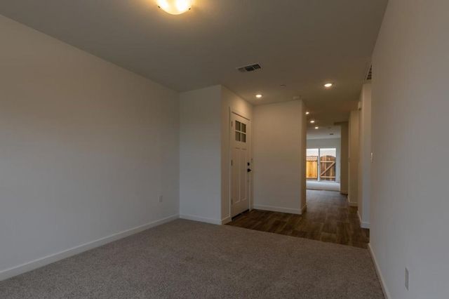 620 Carmel Avenue, Marina, CA 93933