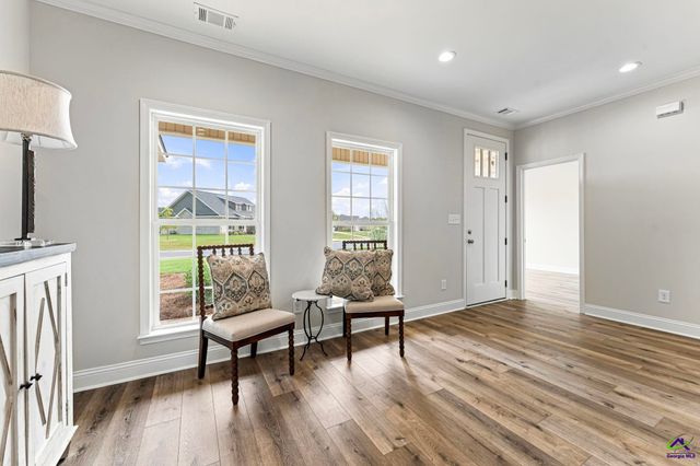 215 Otters Ridge Drive, Kathleen, GA 31047