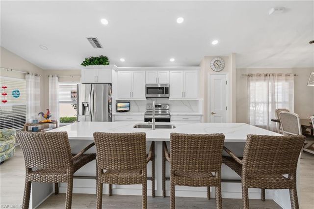 10020 Horse Creek RD, Fort Myers, FL 33913