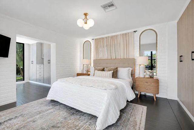 21520 Arcos, Woodland Hills, CA 91364