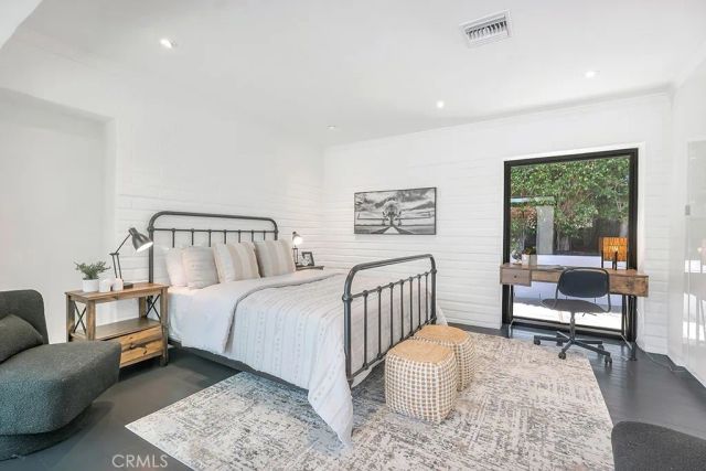 21520 Arcos, Woodland Hills, CA 91364