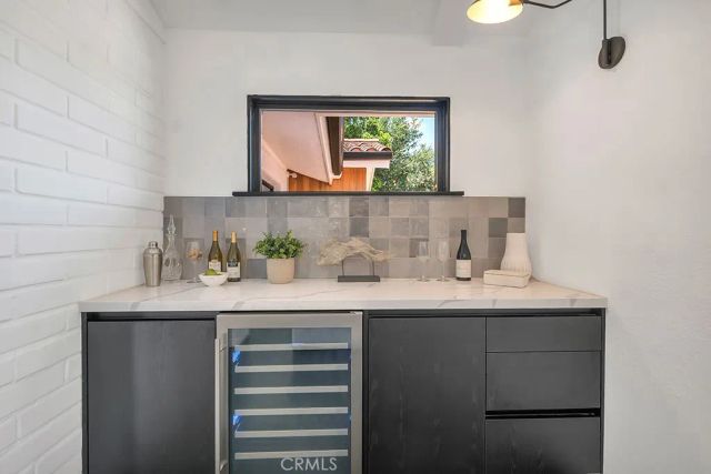 21520 Arcos, Woodland Hills, CA 91364