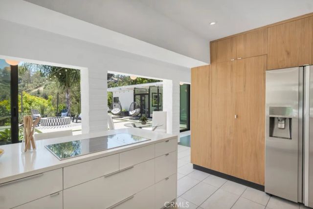 21520 Arcos, Woodland Hills, CA 91364