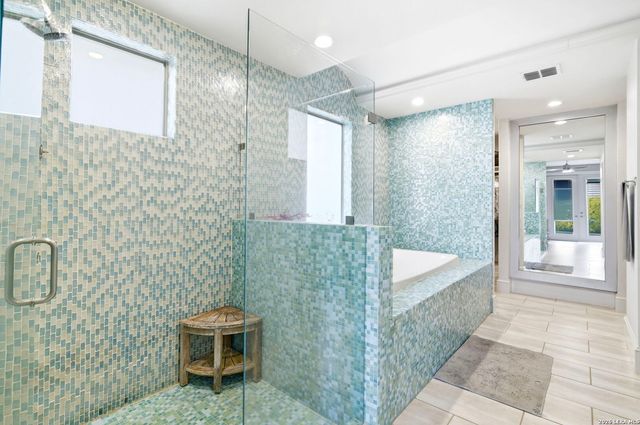 515 Stonewood, San Antonio, TX 78216