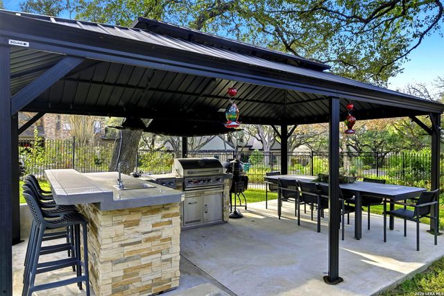 515 Stonewood, San Antonio, TX 78216