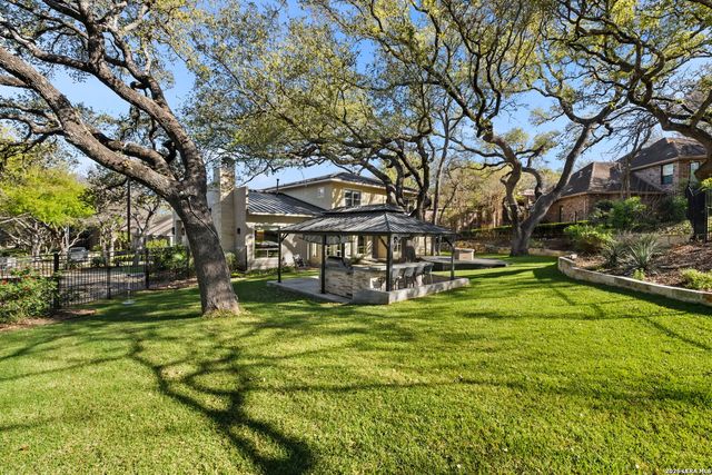 515 Stonewood DR, San Antonio, TX 78216