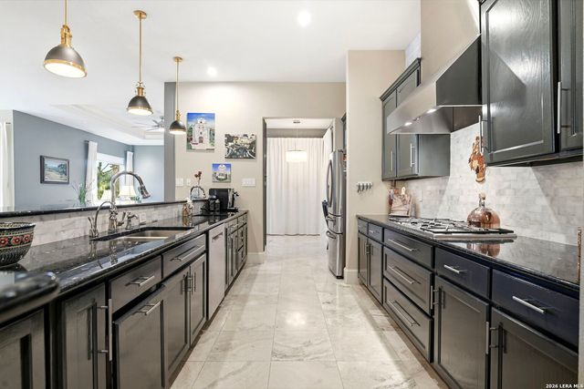 515 Stonewood, San Antonio, TX 78216