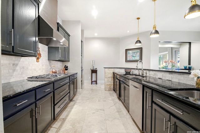 515 Stonewood, San Antonio, TX 78216