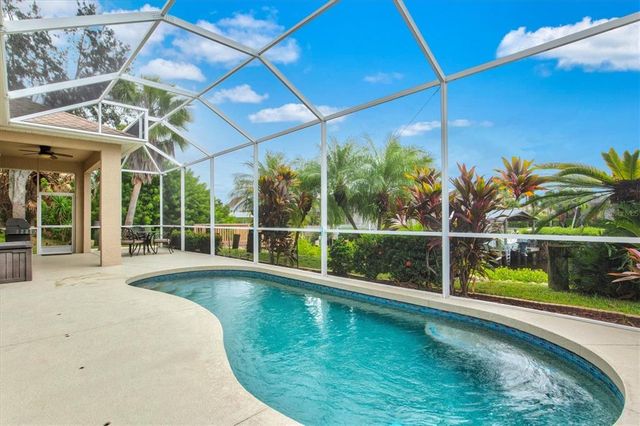 3832 5TH AVENUE NE, Bradenton, FL 34208