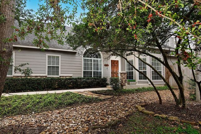 42 Alderon Woods Place, The Woodlands, TX 77382