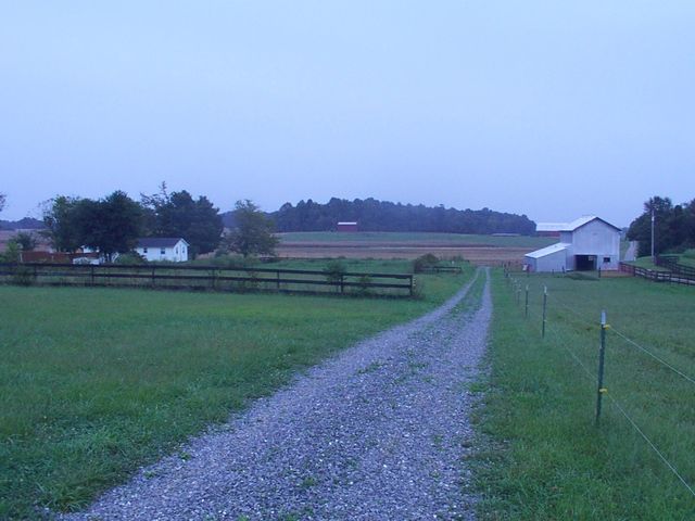 6160 Underwood Rd, Springfield, TN 37172