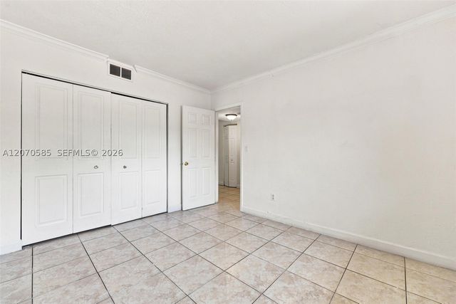 1245 W 24th St 223, Hialeah, FL 33010