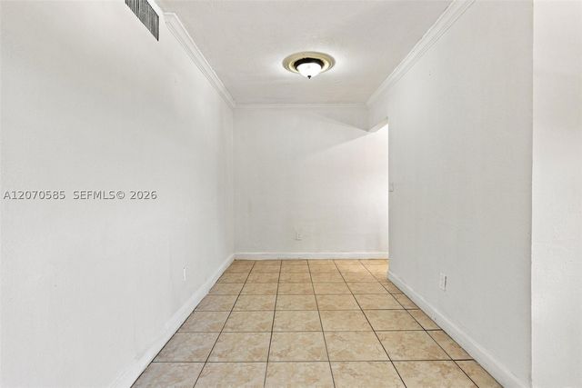 1245 W 24th St 223, Hialeah, FL 33010