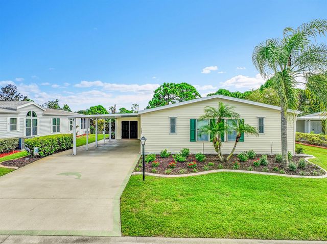 7945 Horned Lark Circle, Port St. Lucie, FL 34952
