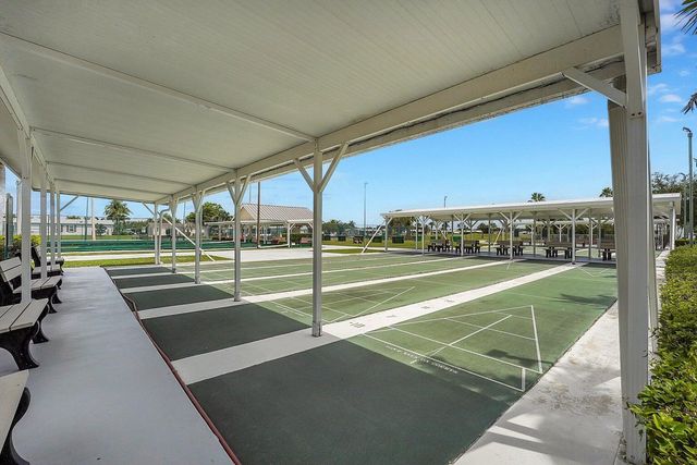 7945 Horned Lark Circle, Port St. Lucie, FL 34952