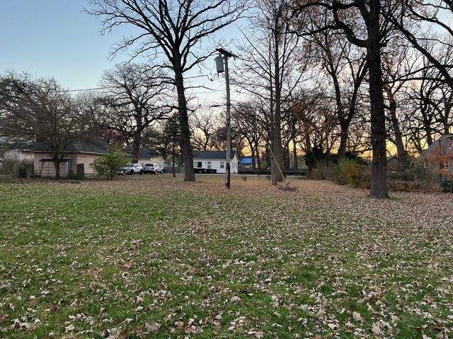 Oak W Oak Street, Plainfield, IL 60544
