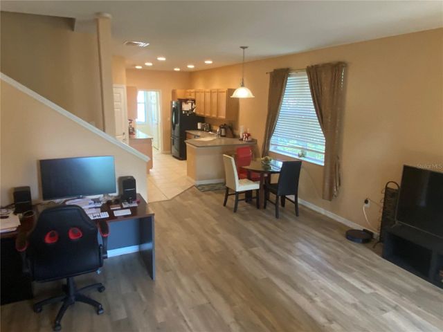 3870 82ND AVENUE CIR E 104, Sarasota, FL 34243