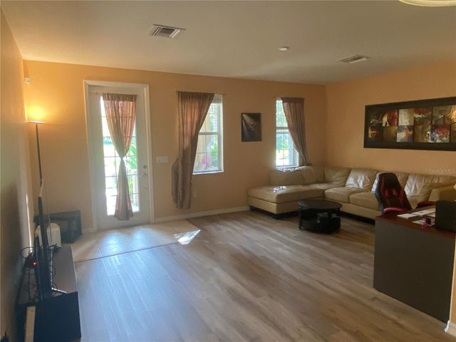 3870 82ND AVENUE CIR E 104, Sarasota, FL 34243