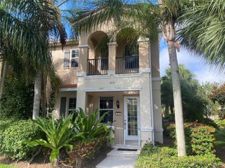 3870 82ND AVENUE CIR E 104, Sarasota, FL 34243