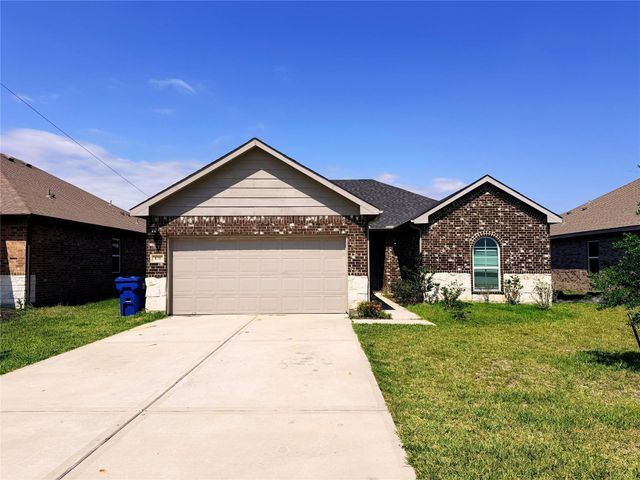870 5102 Road, Cleveland, TX 77327