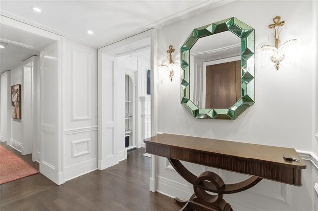 159 E WALTON Place 5B, Chicago, IL 60611