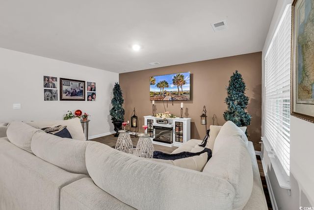 200 Seasons Trace Loop, Longs, SC 29568